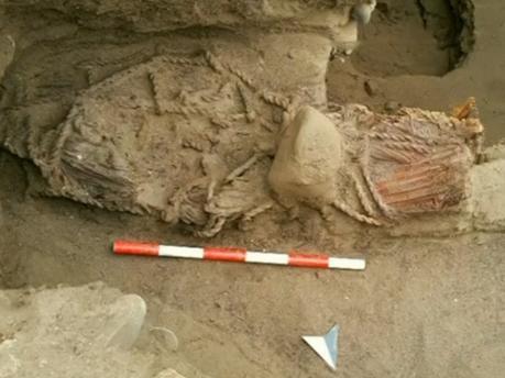 4500年贵族妇女干尸被发现 古人生活揭秘
