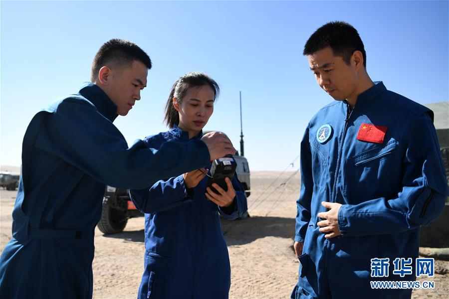 “太空教师”王亚平的沙漠训练故事