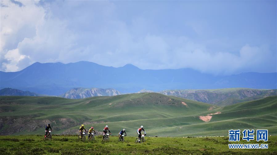 自行车——甘南藏地传奇自行车赛开赛